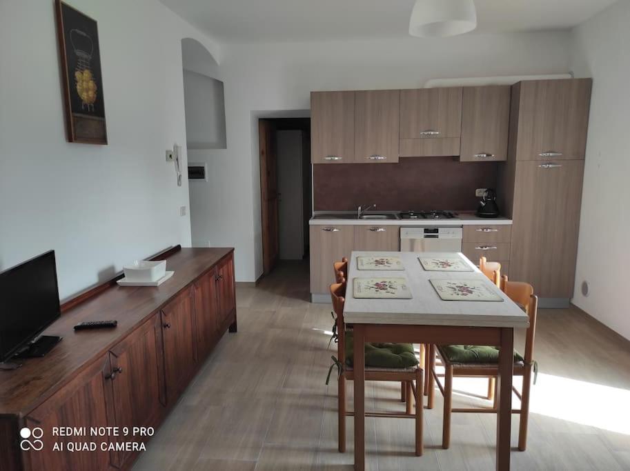 Chilometro 29 Terra Apartment Dervio Ngoại thất bức ảnh